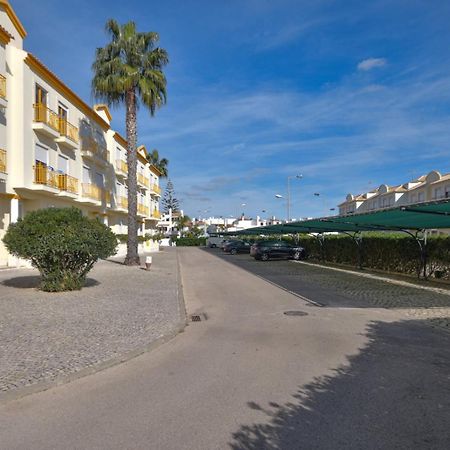 Vila Atlantida - Vilamoura-Quarteira Holiday Home - Beach At 250 Mts Экстерьер фото