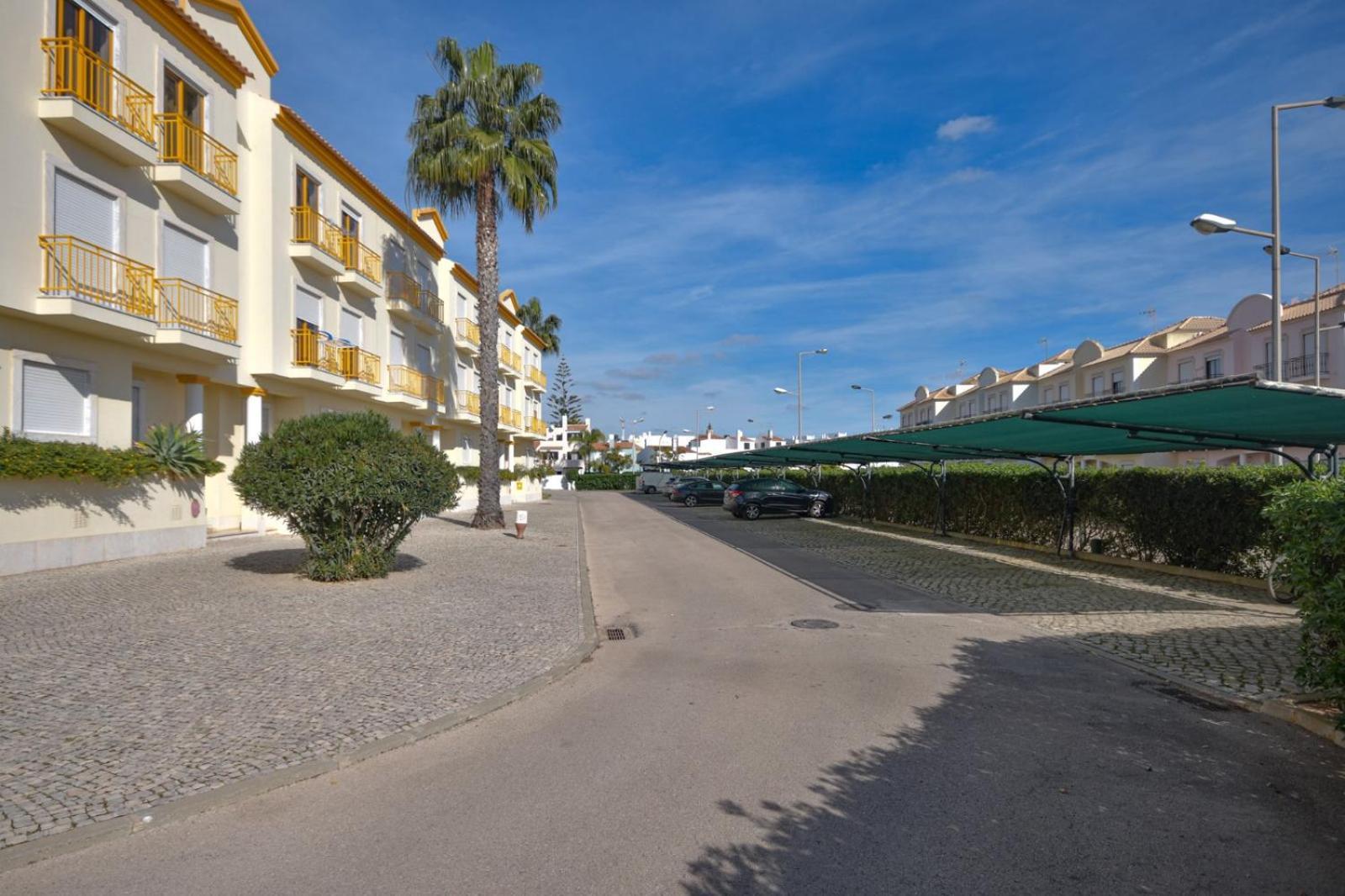 Vila Atlantida - Vilamoura-Quarteira Holiday Home - Beach At 250 Mts Экстерьер фото