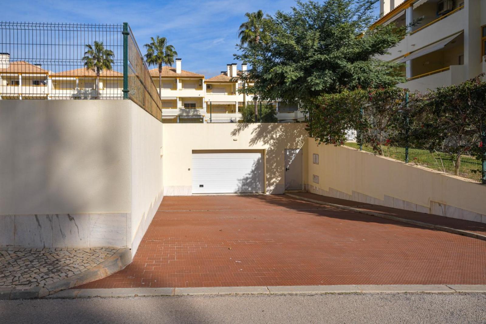 Vila Atlantida - Vilamoura-Quarteira Holiday Home - Beach At 250 Mts Экстерьер фото